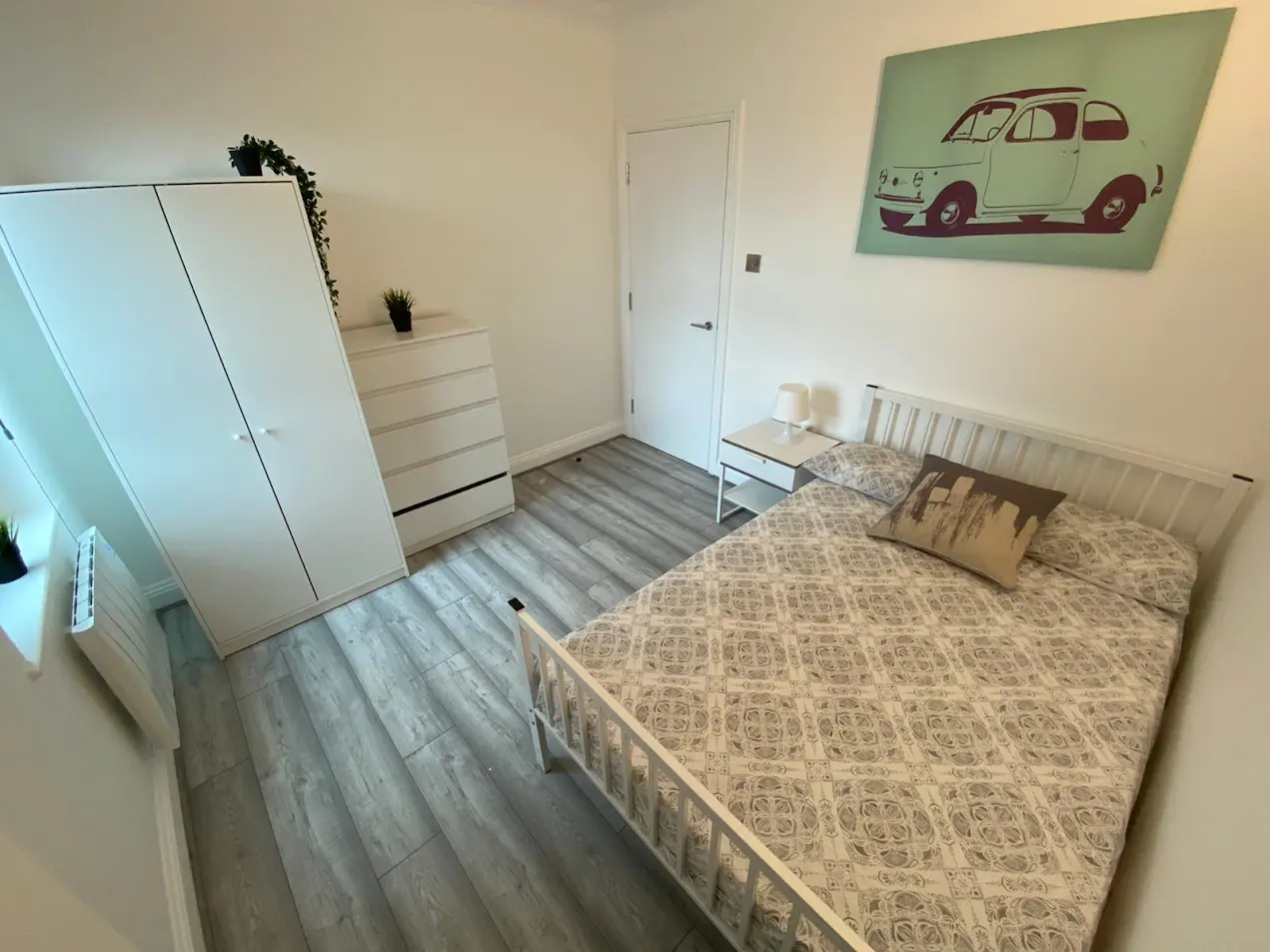 Double room in Crossharbour